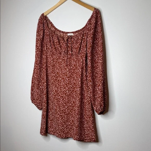 Lush cinnamon floral peasant mini dress size medium - Picture 3 of 10